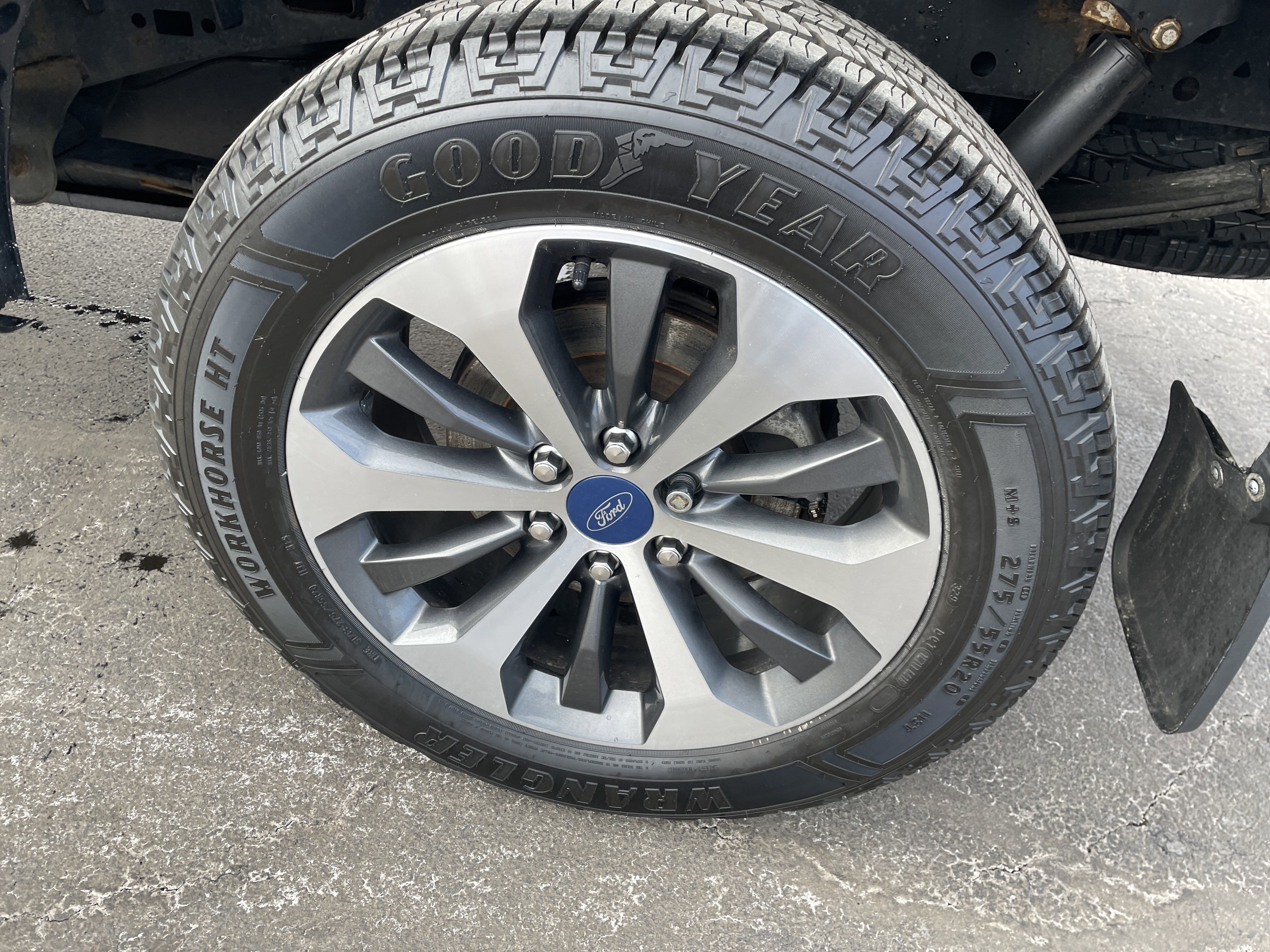 Used 2020 Ford F150 XL w/ Equipment Group 101A Mid image 3