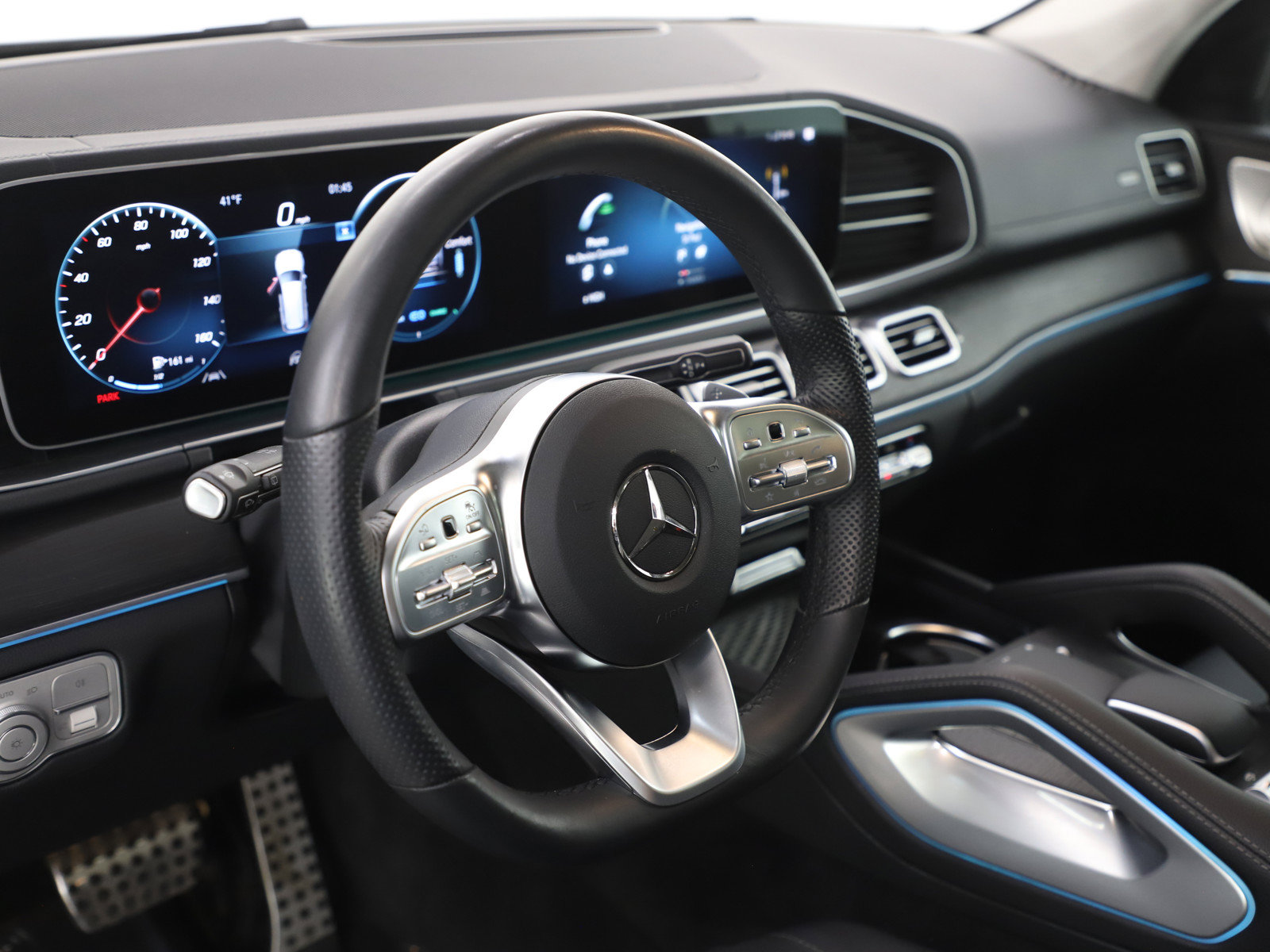 Used 2023 Mercedes-Benz GLS 580 4MATIC image 27