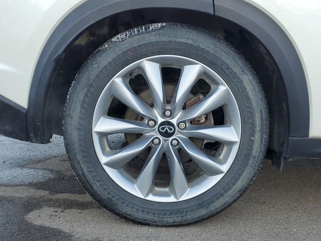 Used 2020 INFINITI QX50 Essential image 5