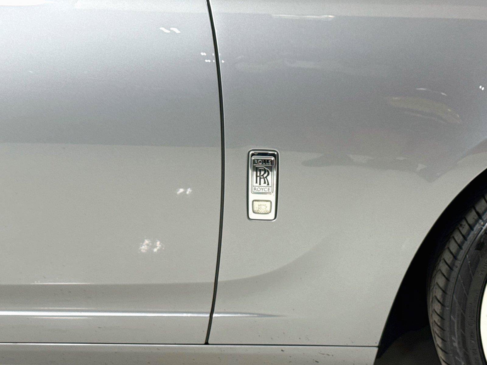 Used 2019 Rolls-Royce Ghost RWD image 39