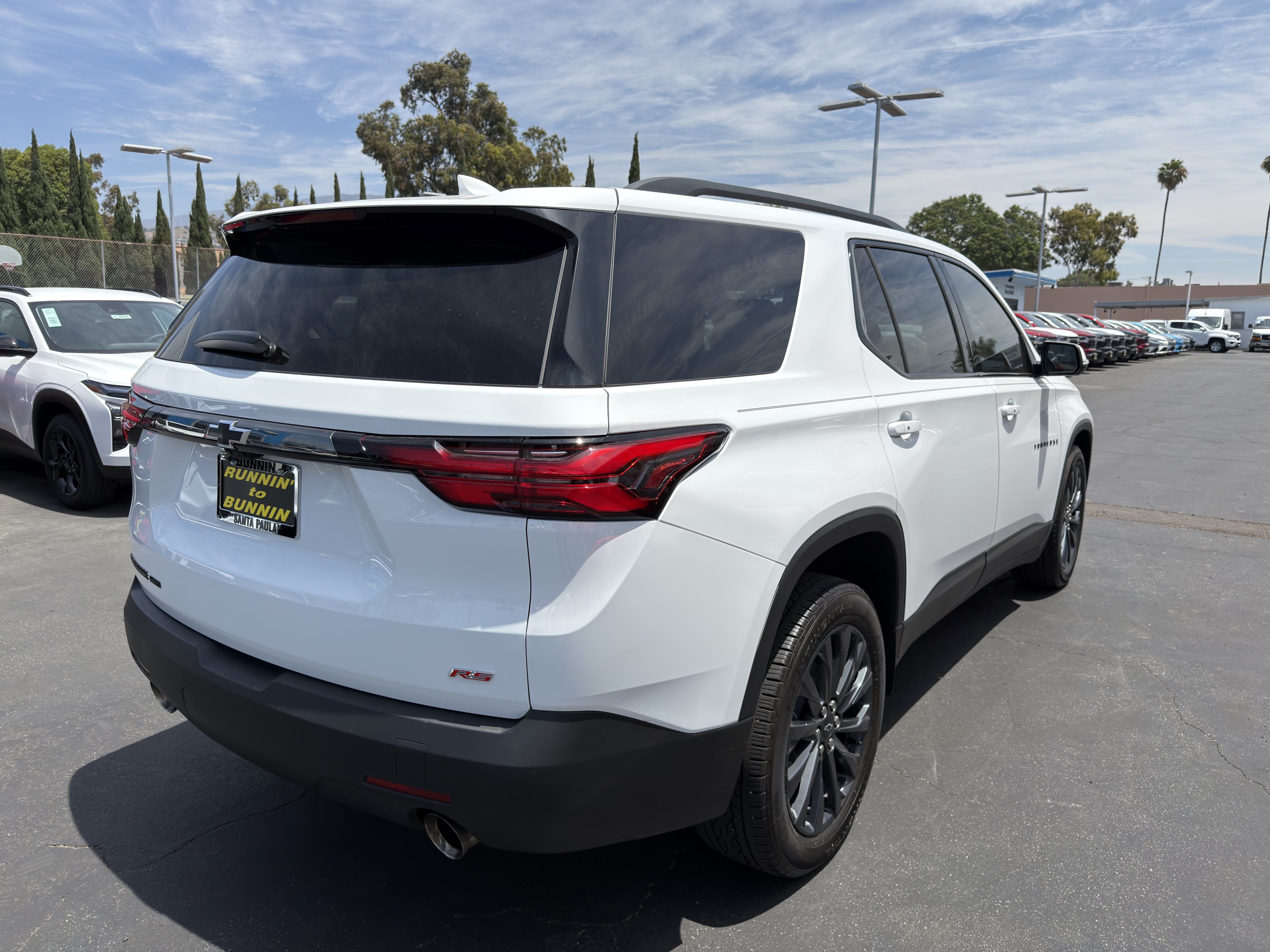 Used 2023 Chevrolet Traverse RS AWD/4WD image 8