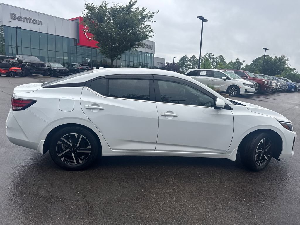 Used 2025 Nissan Sentra SV w/ All-Weather Package FWD image 2