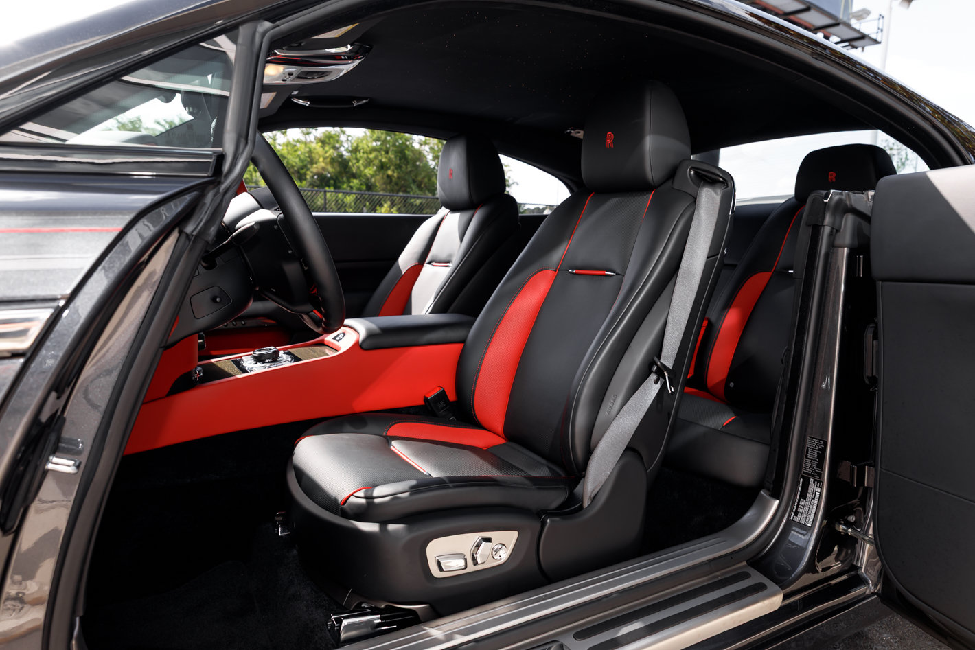 Certified 2019 Rolls-Royce Wraith RWD image 29