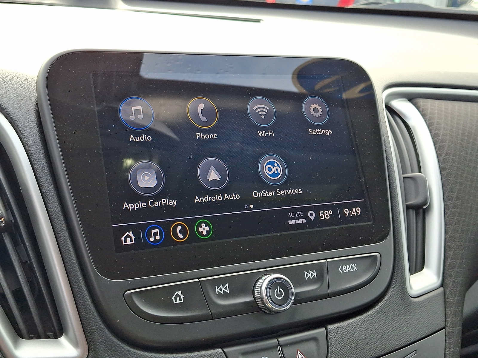 Used 2022 Chevrolet Malibu RS FWD image 17