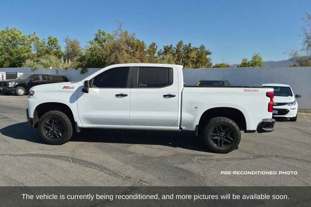 Used 2022 Chevrolet Silverado 1500 LT Trail Boss w/ Convenience Package II AWD/4WD image 9