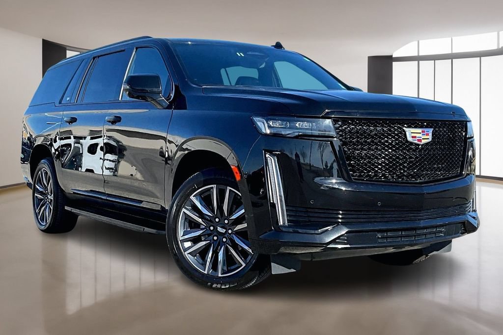 Used 2023 Cadillac Escalade ESV Sport AWD/4WD image 11