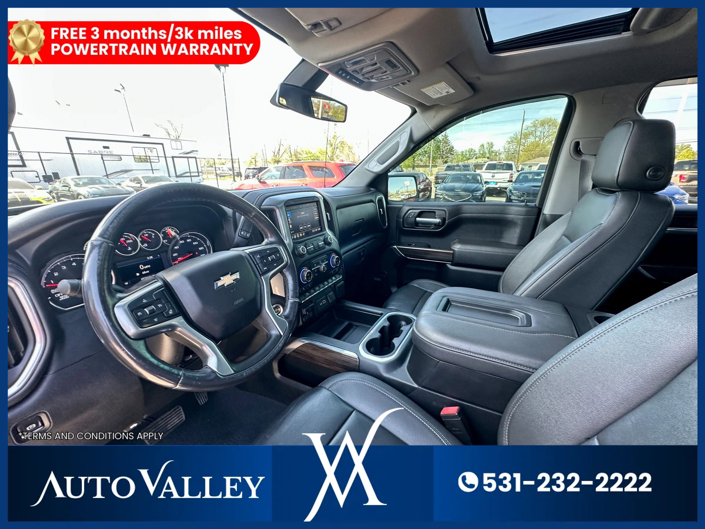 Used 2021 Chevrolet Silverado 1500 RST w/ Convenience Package II AWD/4WD image 16