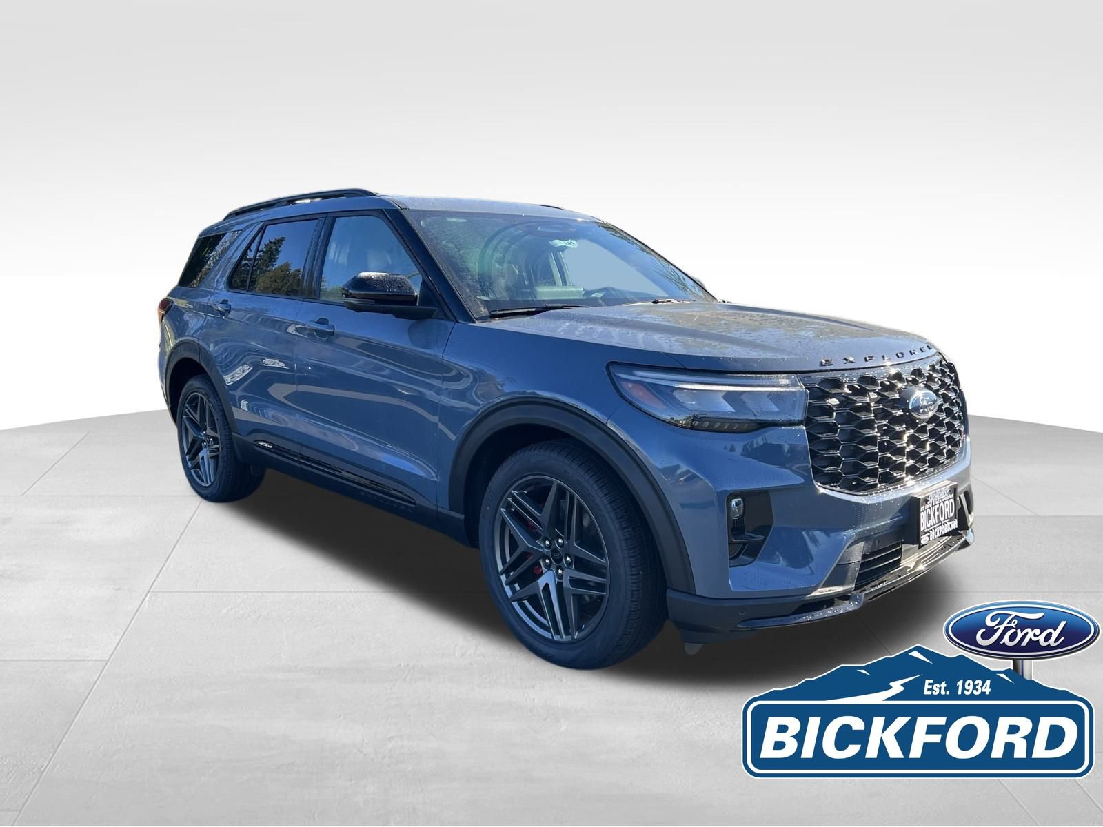 New 2026 Ford Explorer ST w/ Sun And Sound Package image 3