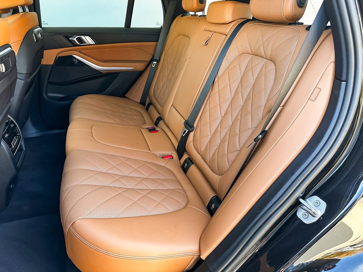 Certified 2024 BMW X5 sDrive40i w/ M Sport Package image 25