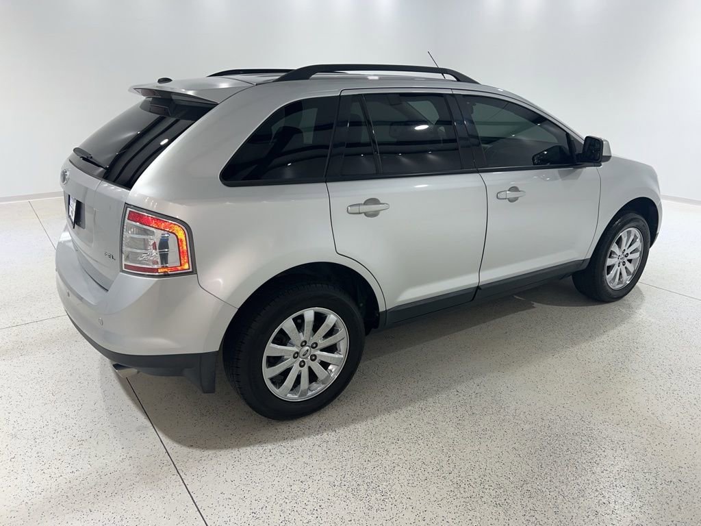 Used 2010 Ford Edge SEL FWD image 5