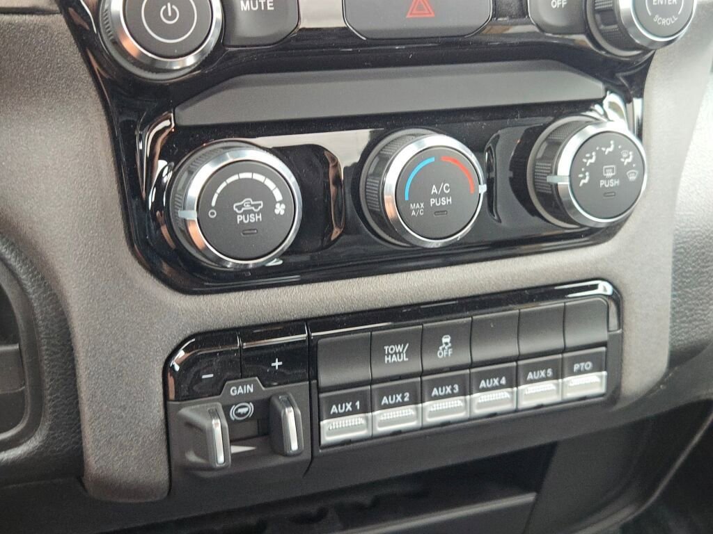 New 2026 RAM 4500 Tradesman RWD image 19