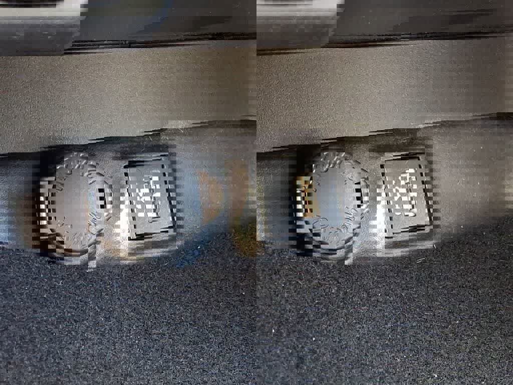 Used 2024 Toyota RAV4 XLE image 25