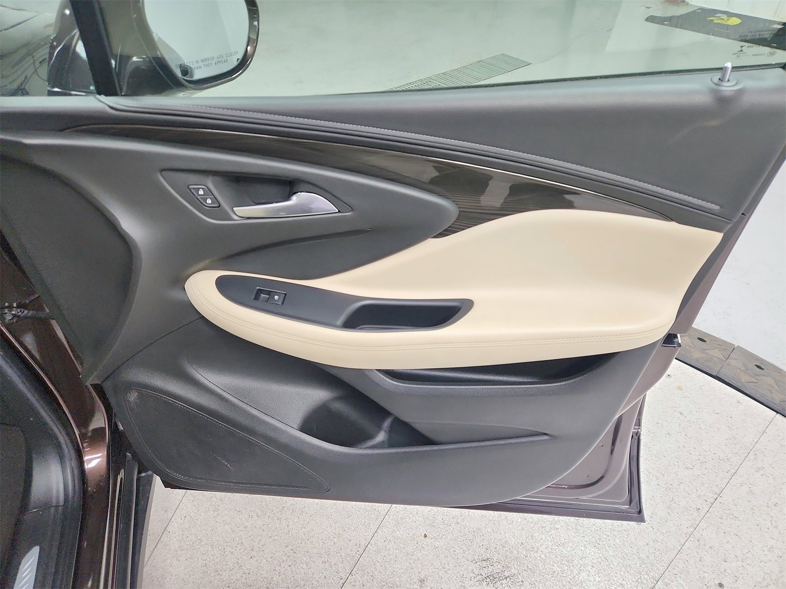 Used 2020 Buick Envision Preferred image 36