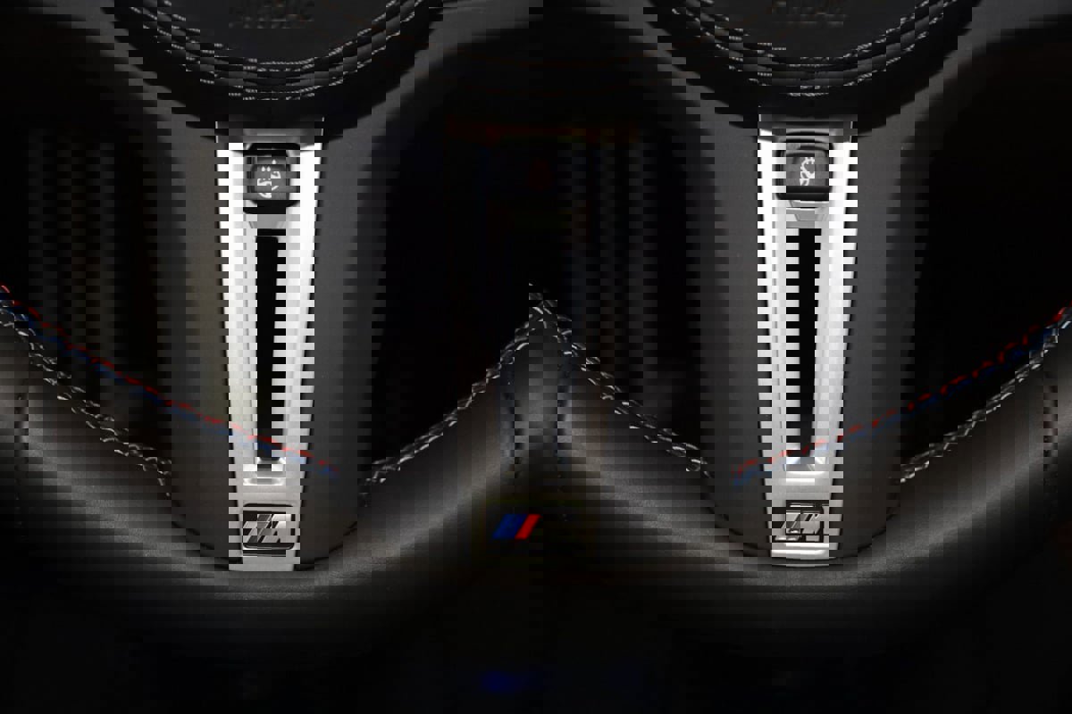 Used 2025 BMW M850i xDrive Coupe w/ M Sport Professional Package image 53