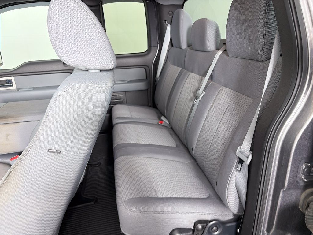Used 2011 Ford F150 XLT w/ XLT Chrome Pkg AWD/4WD image 12