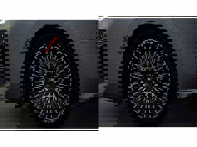 New 2026 BMW 750e xDrive w/ Executive Package AWD/4WD image 6