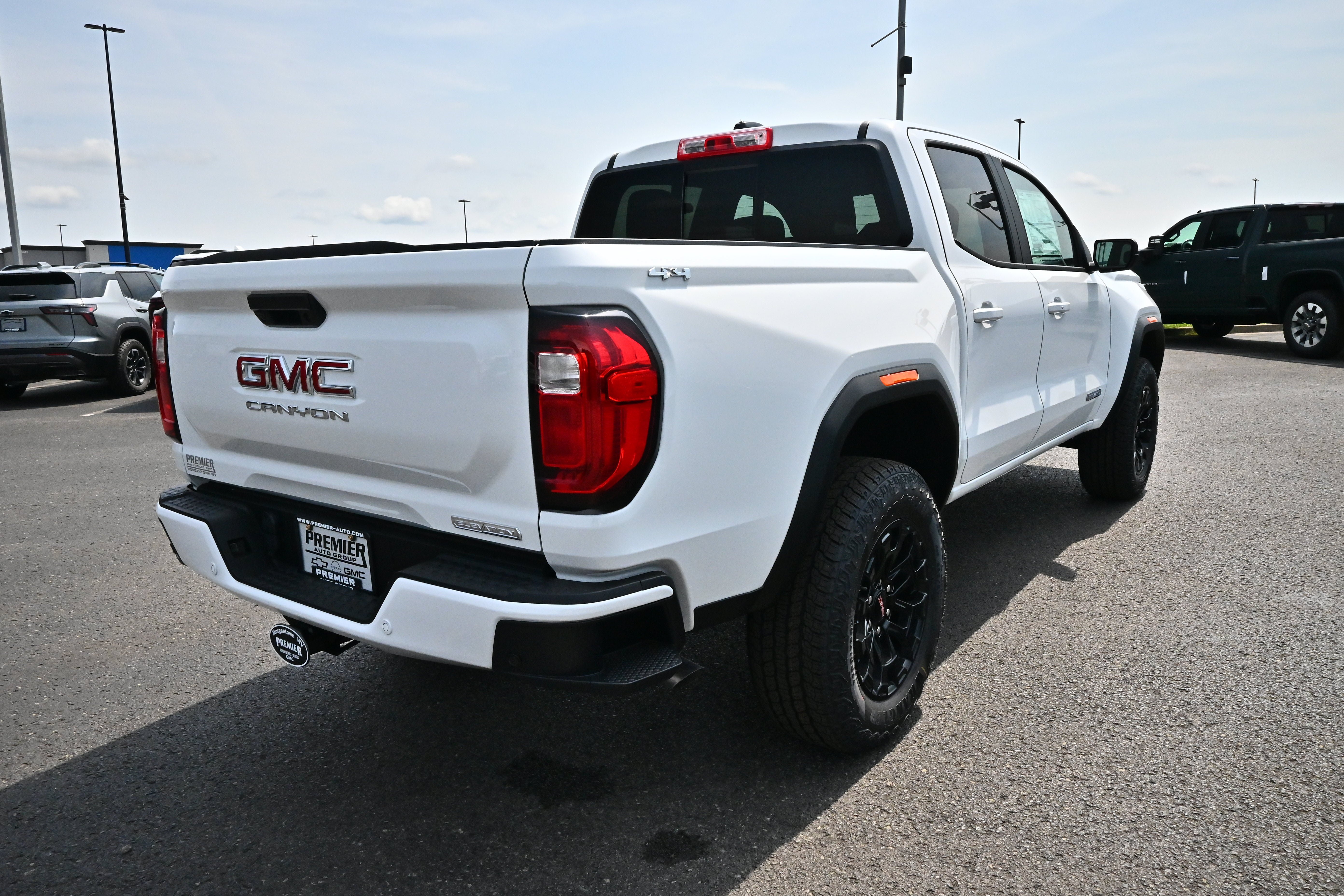 New 2026 GMC Canyon Elevation w/ Convenience Package AWD/4WD image 6