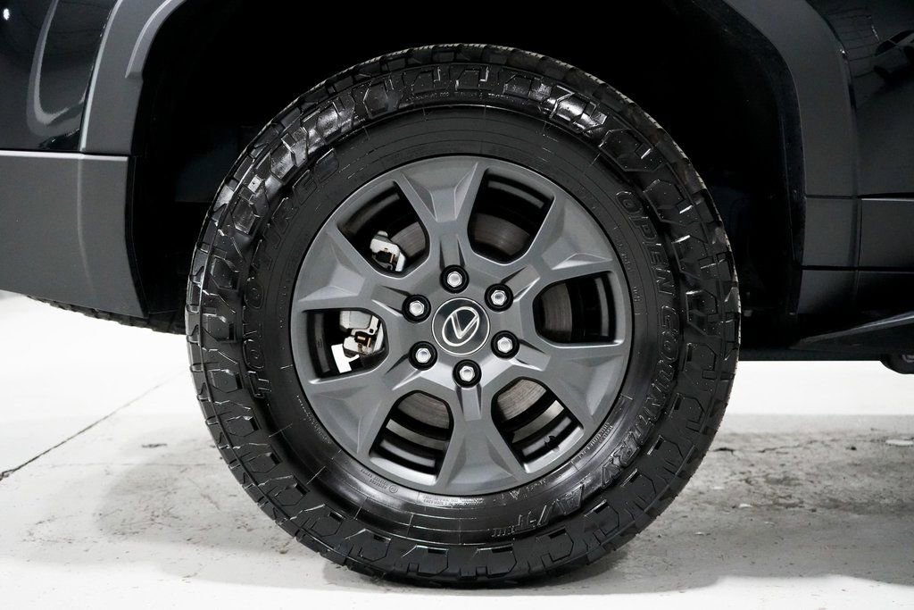 Used 2024 Lexus GX 550 image 32