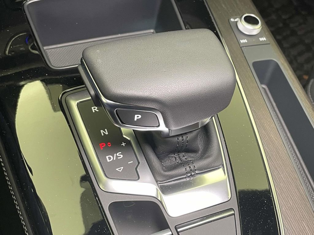 New 2025 Audi Q5 2.0T Premium Plus image 34