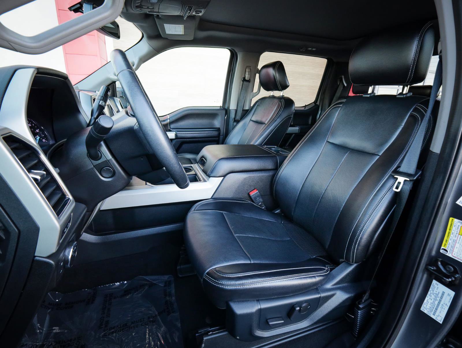 Used 2021 Ford F250 Lariat w/ Tremor Off-Road Package image 13