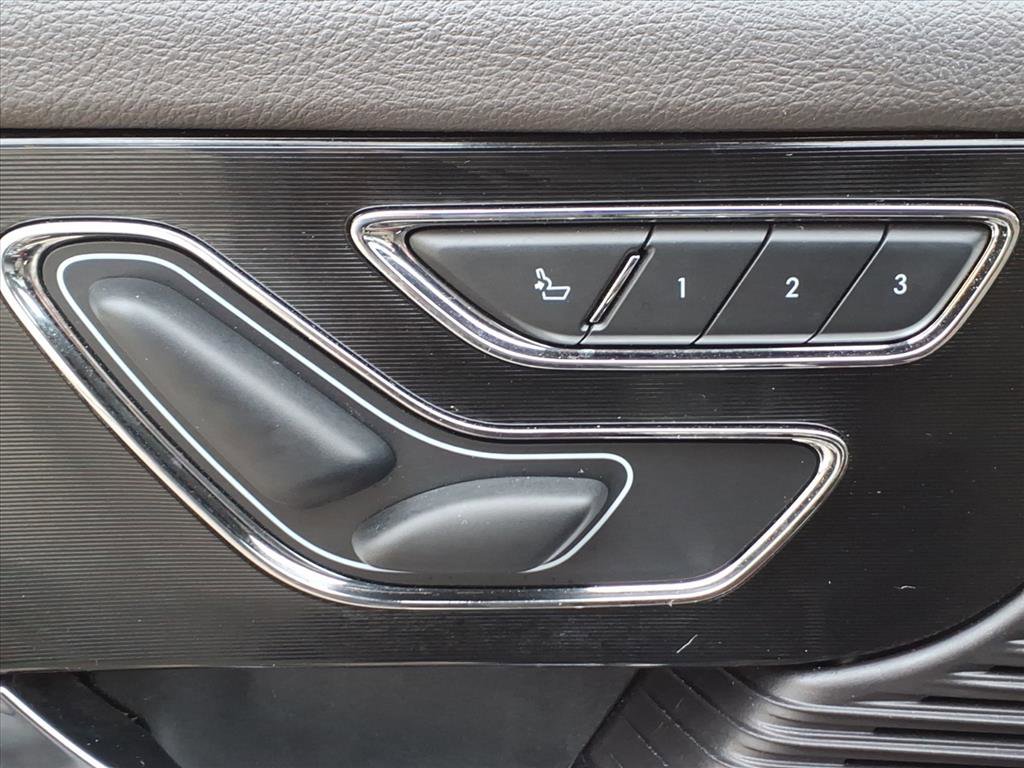 Certified 2022 Lincoln Corsair Reserve w/ Equipment Group 201A image 17