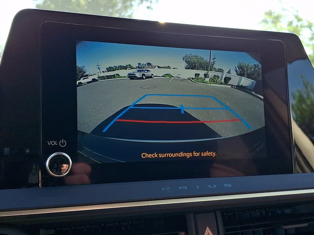 Certified 2024 Toyota Prius XLE AWD/4WD image 21