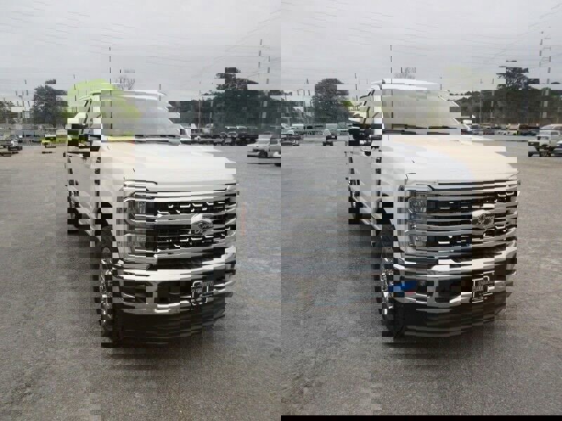 New 2026 Ford F250 Lariat w/ Lariat Ultimate Package image 7