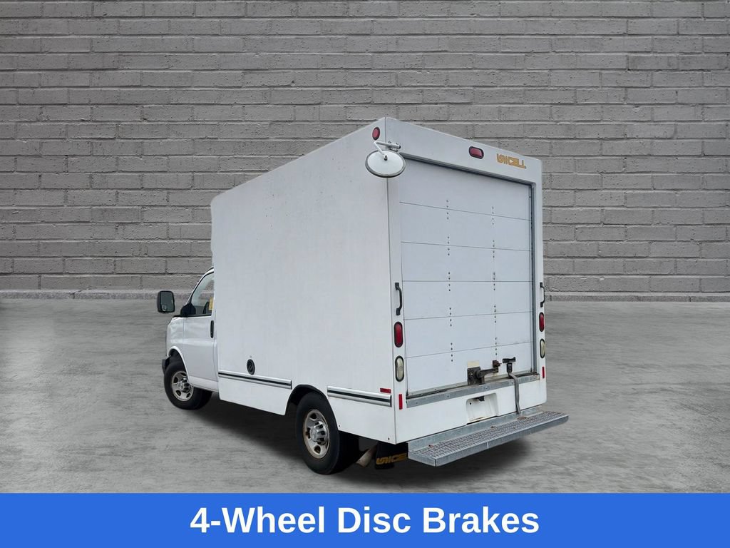 Used 2008 Chevrolet Express 3500 RWD image 6