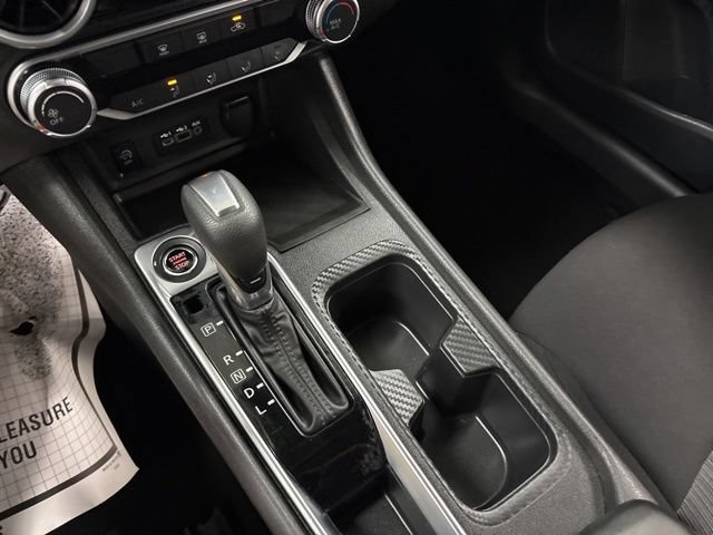 Used 2024 Nissan Sentra SV FWD image 19
