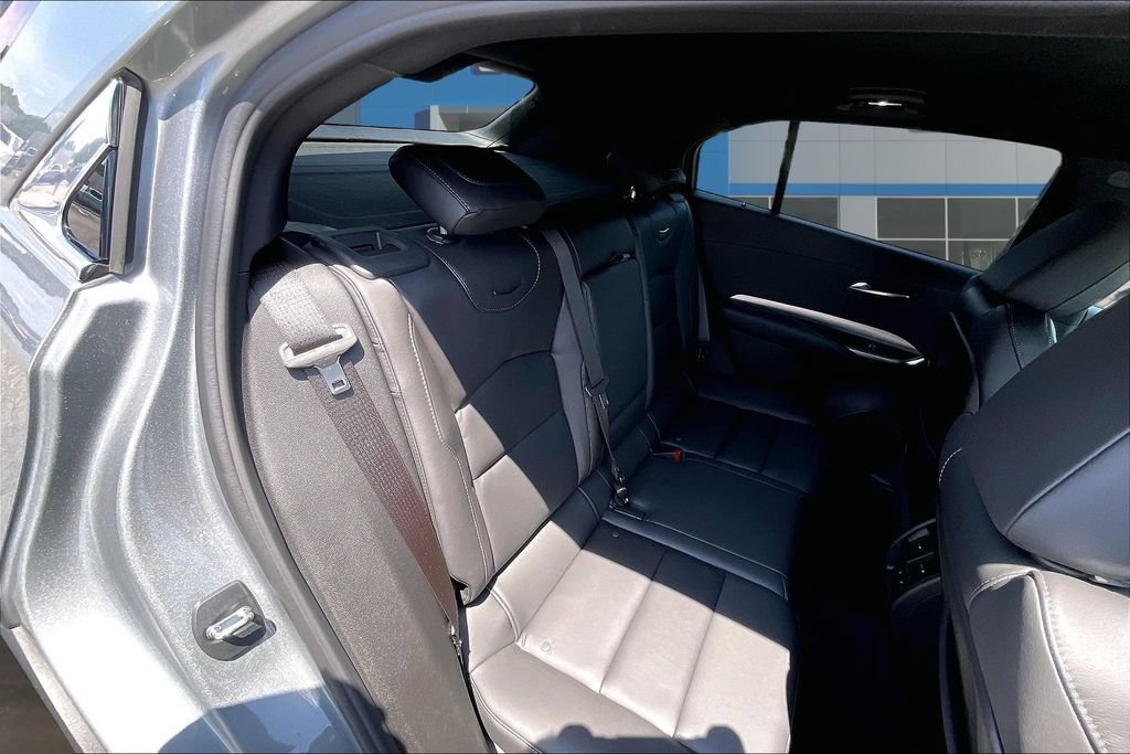 Used 2023 Cadillac XT4 Premium Luxury w/ Cold Weather Package AWD/4WD image 25