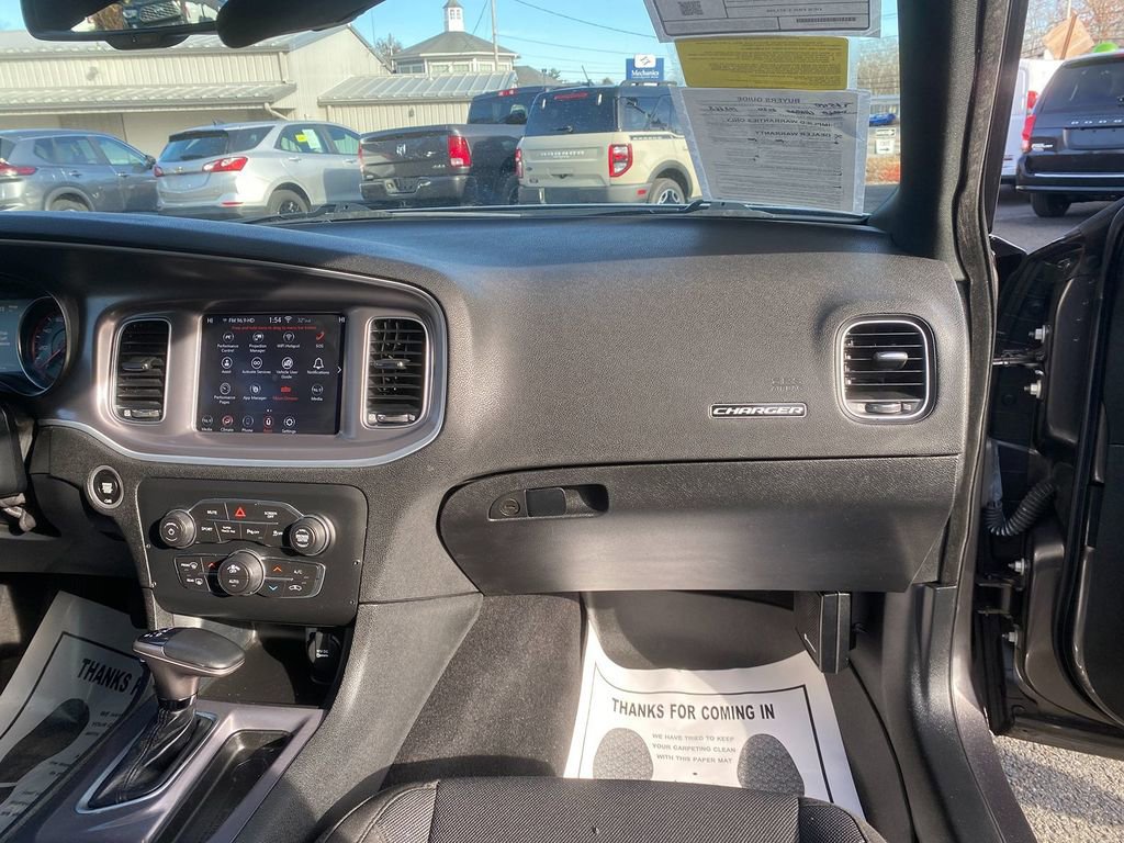 Used 2020 Dodge Charger SXT image 28