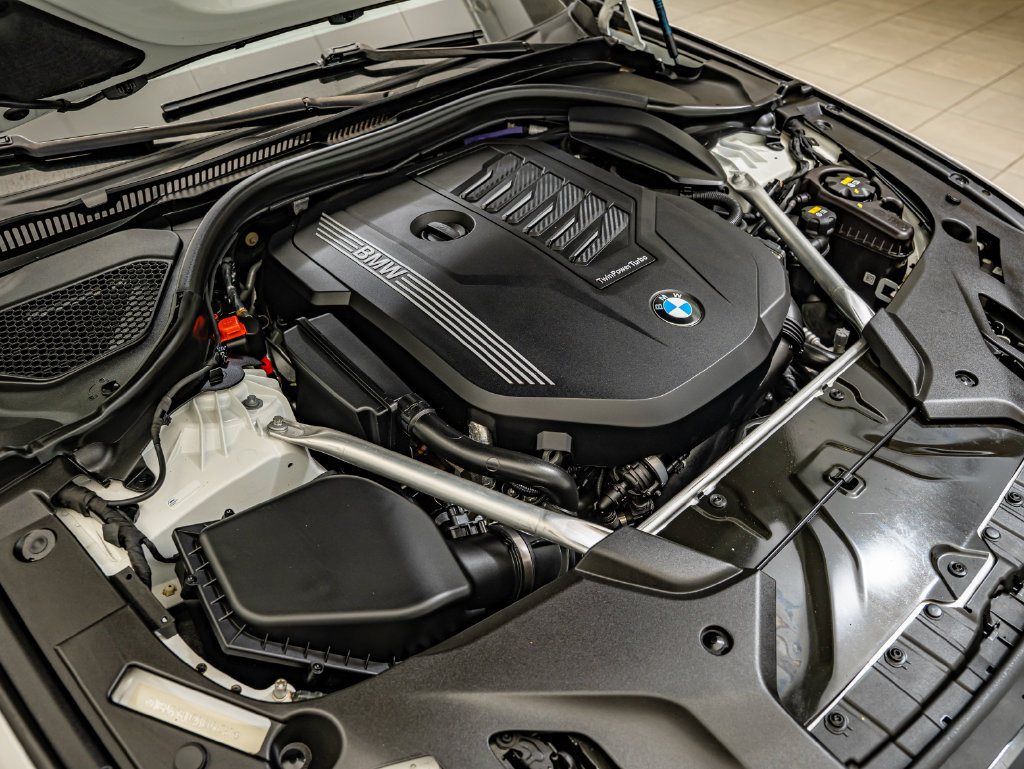 Used 2022 BMW 540i w/ M Sport Package RWD image 40