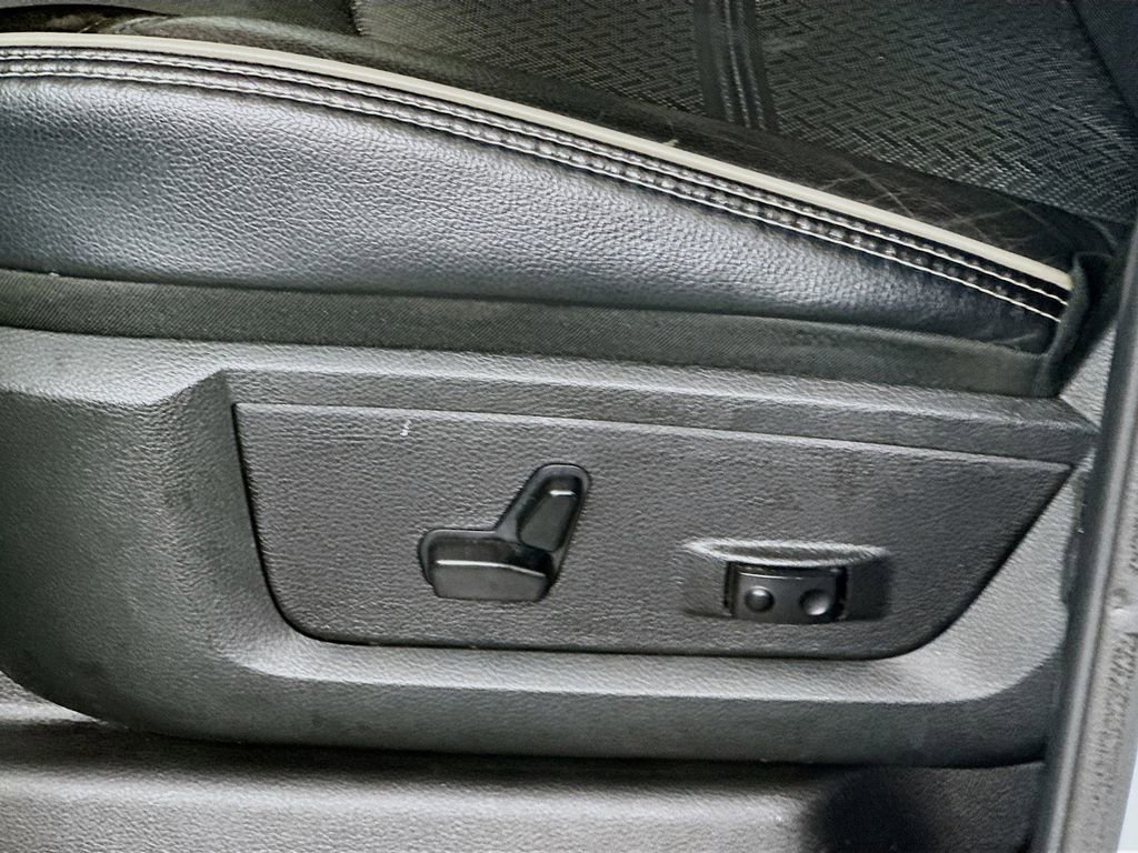 Used 2024 RAM 2500 Laramie image 22