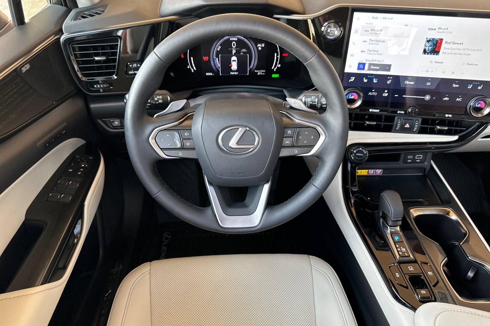 Certified 2026 Lexus NX 350h FWD w/ Accessory Package (2T) image 16