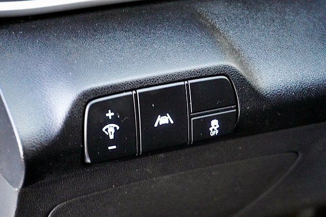 Used 2021 Hyundai Elantra SEL FWD image 32