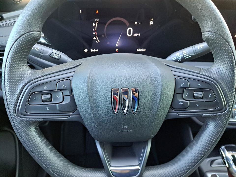 Used 2026 Buick Envista Preferred FWD image 26