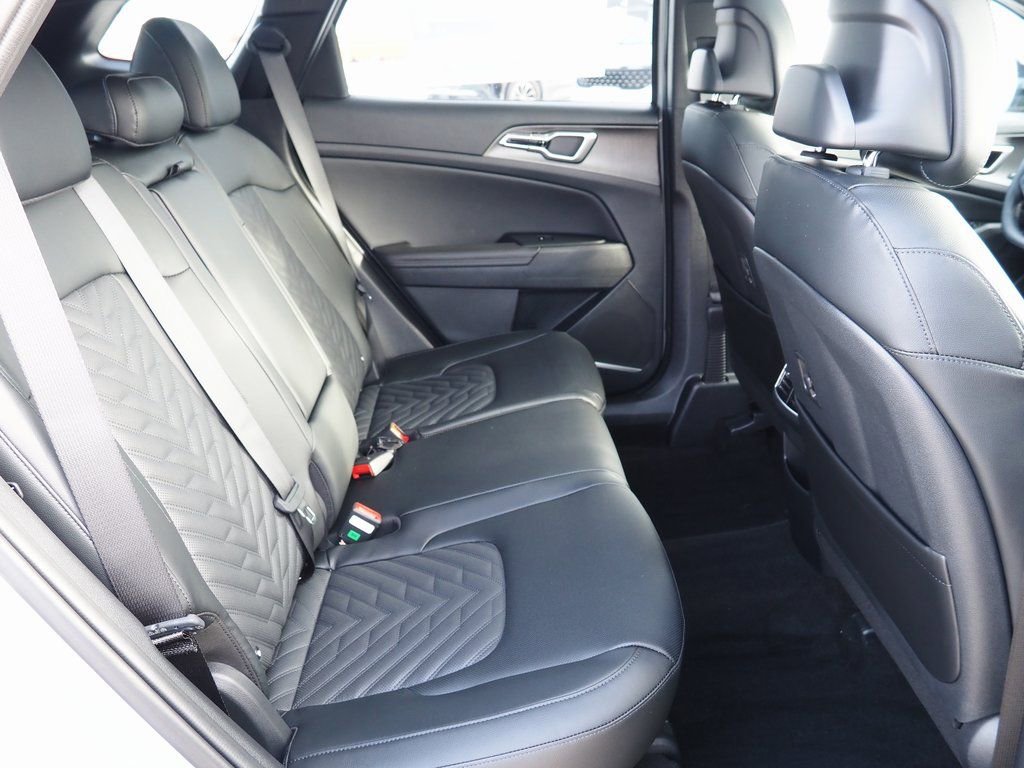New 2026 Kia Sportage X-Line image 8