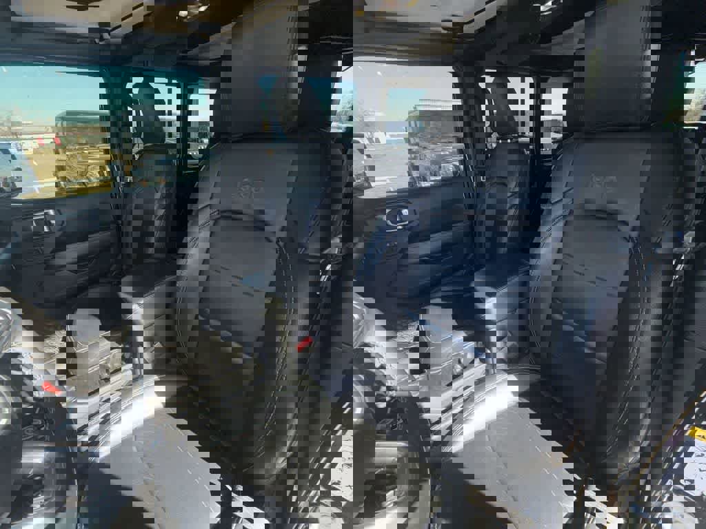 Used 2019 Jeep Wrangler Moab w/ Quick Order Package 24M Moab image 12