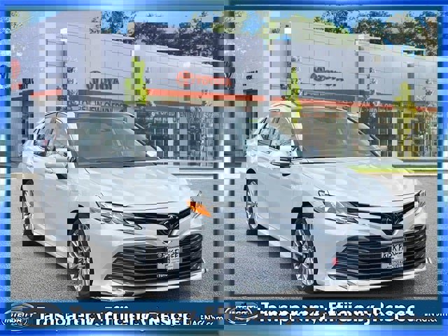 Used 2020 Toyota Camry XLE