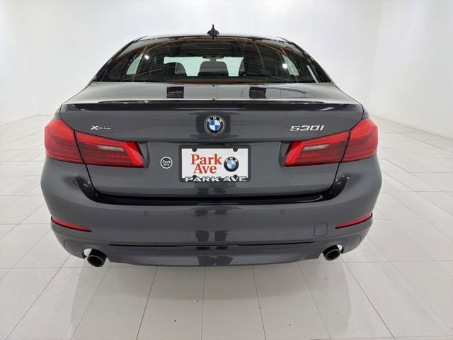 Used 2019 BMW 530i xDrive w/ Convenience Package AWD/4WD image 4