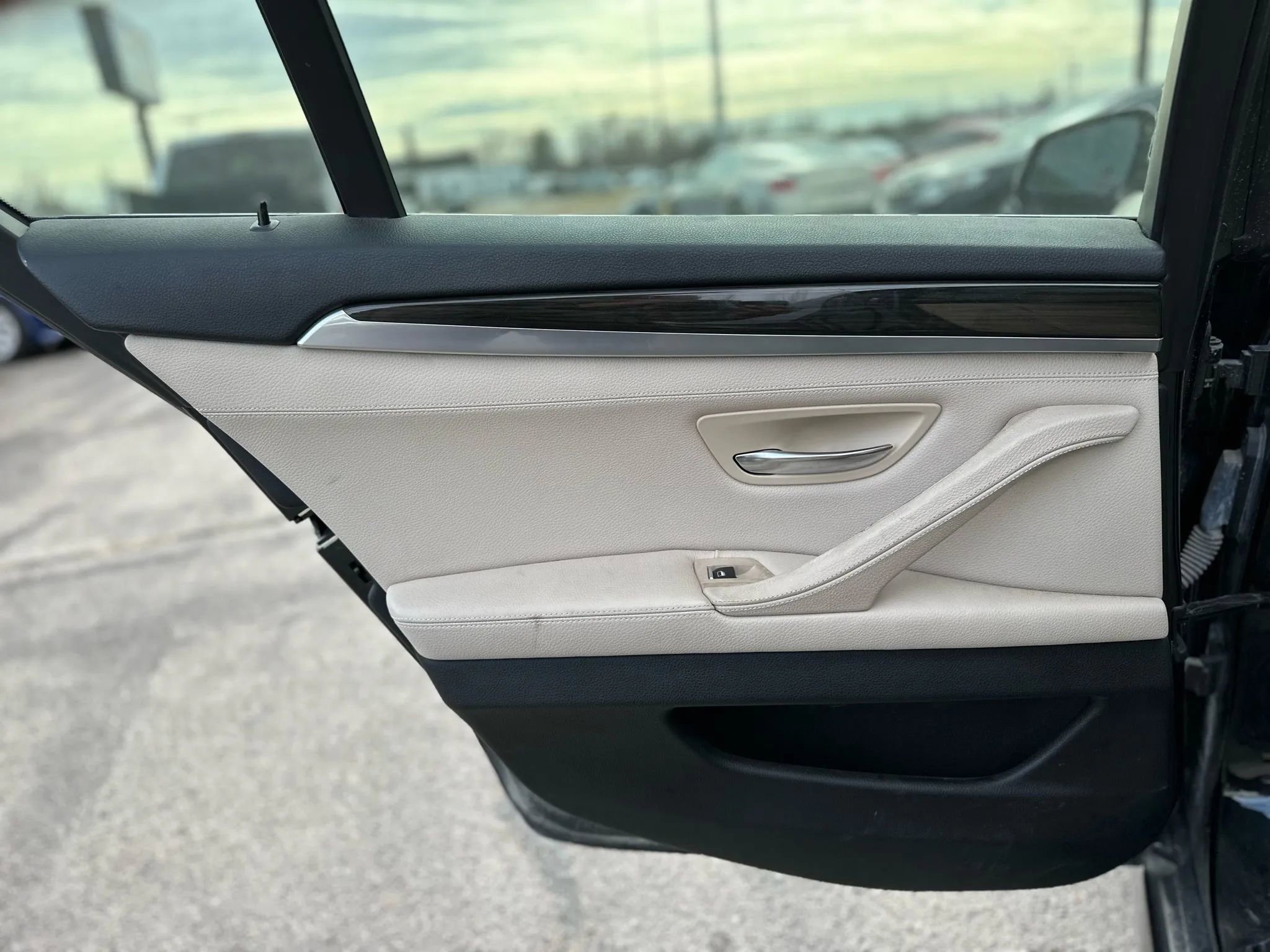 Used 2012 BMW 528i Sedan RWD image 21