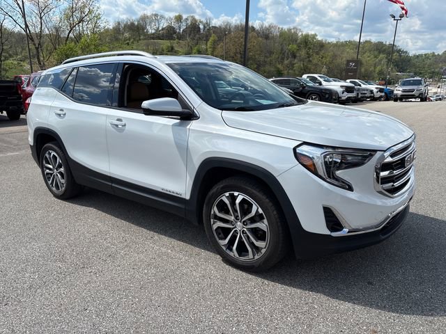 Used 2021 GMC Terrain SLT w/ Infotainment Package II AWD/4WD image 7