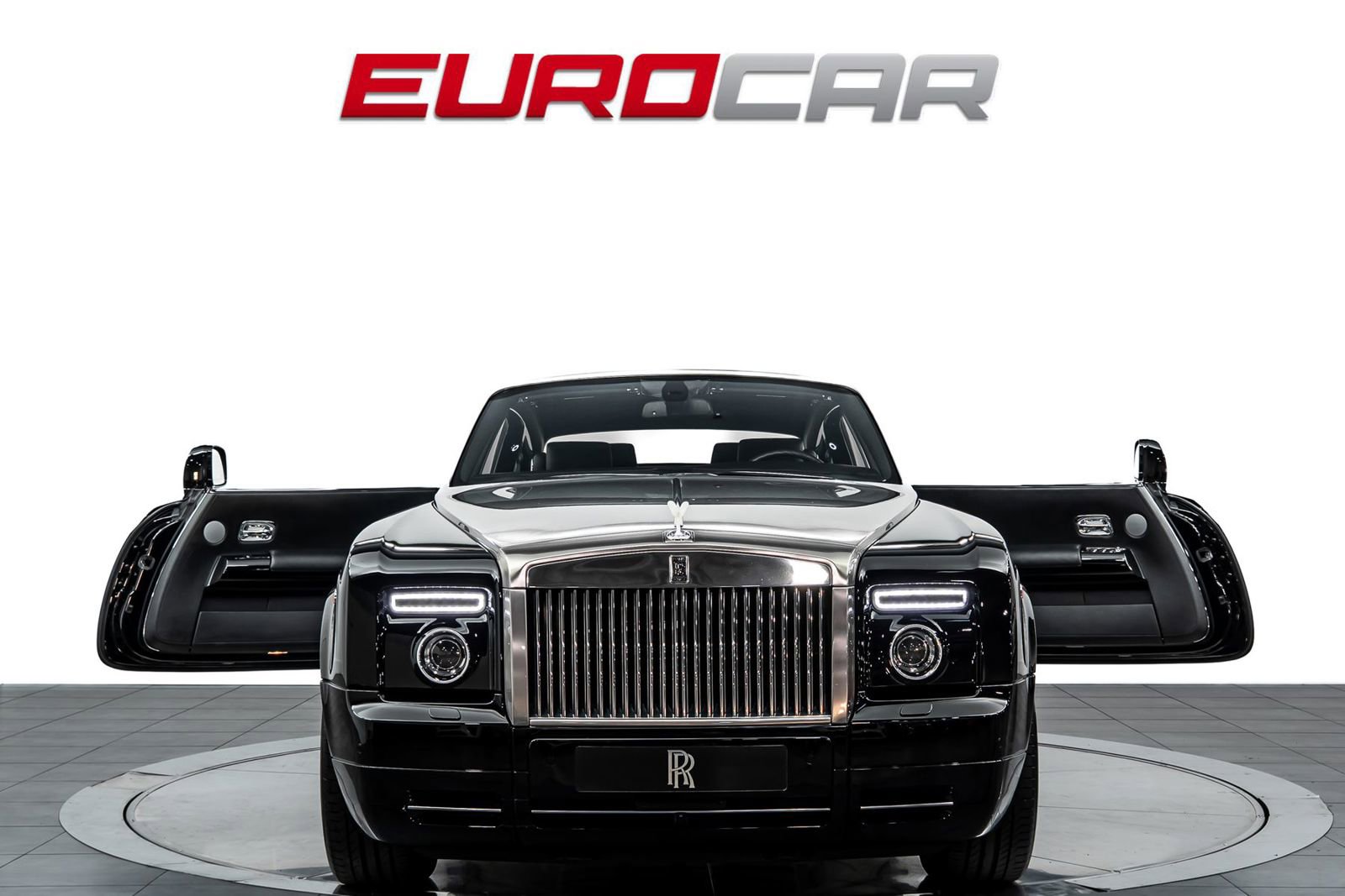 Used 2010 Rolls-Royce Phantom Coupe image 9