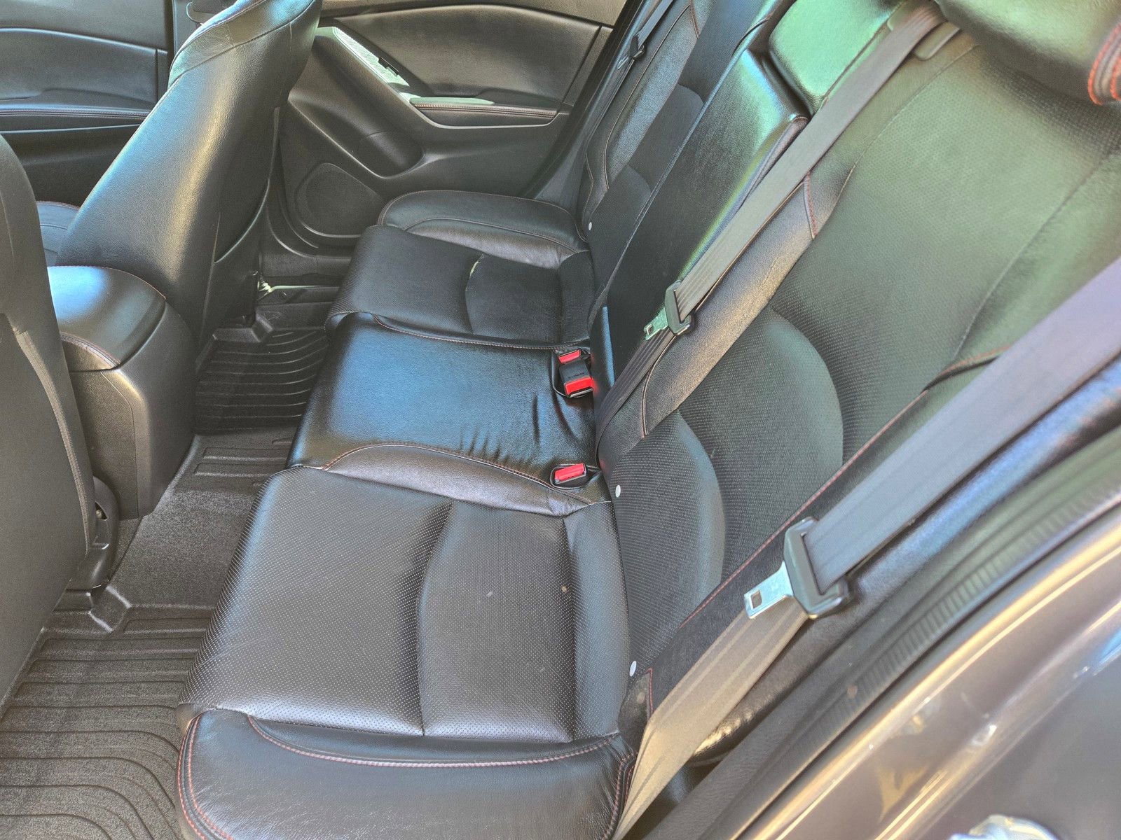 Used 2014 MAZDA MAZDA3 s Grand Touring FWD image 13