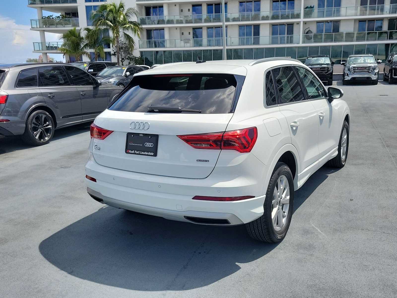 Certified 2024 Audi Q3 2.0T Premium w/ Convenience Package AWD/4WD image 6