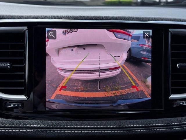New 2027 Chrysler Pacifica Select FWD image 45