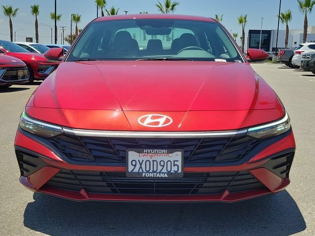 Certified 2026 Hyundai Elantra SE FWD image 30
