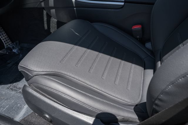 New 2026 Mercedes-Benz C 300 4MATIC Sedan image 33