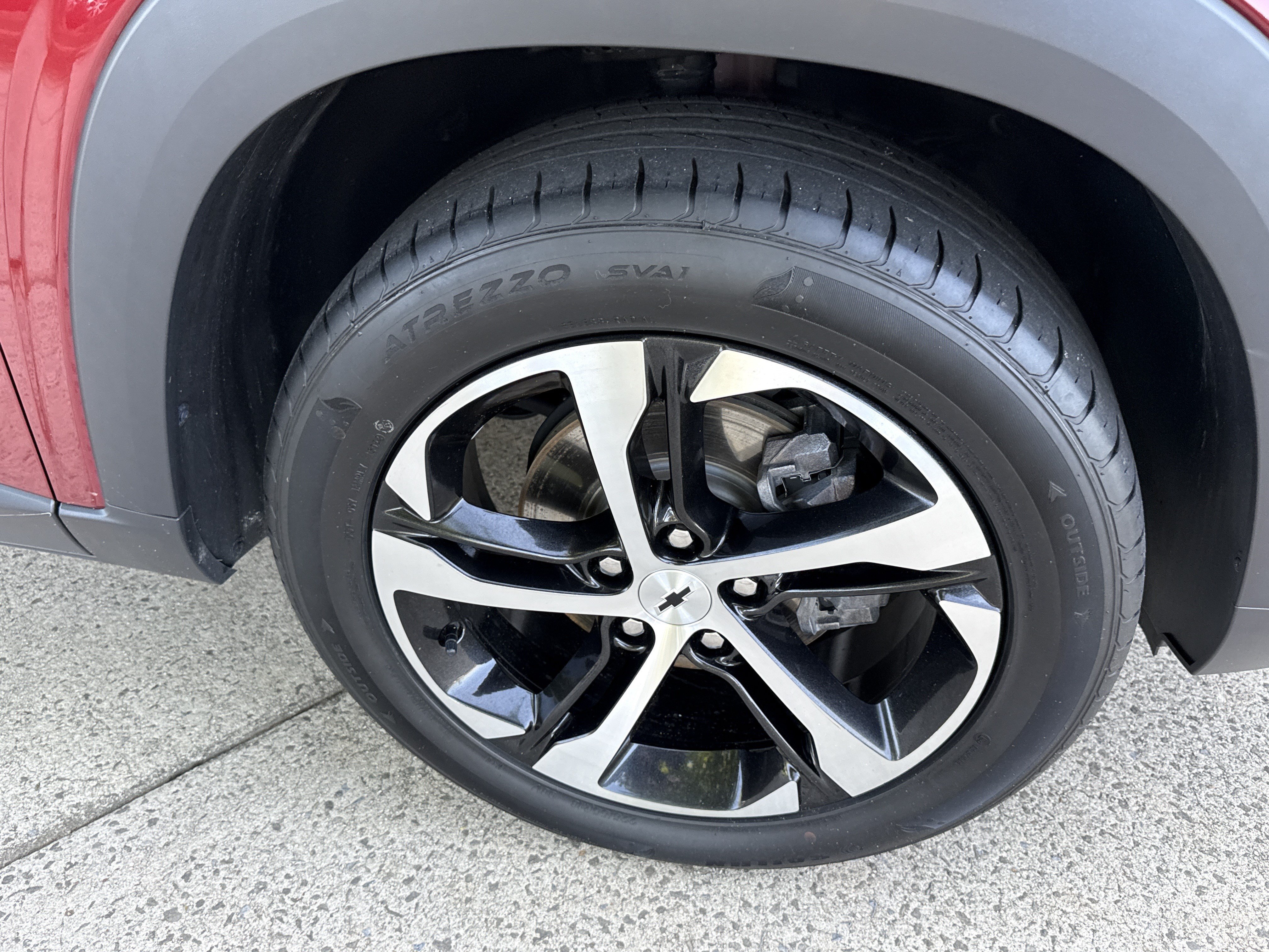 Used 2024 Chevrolet Trax RS w/ Driver Confidence Package FWD image 12