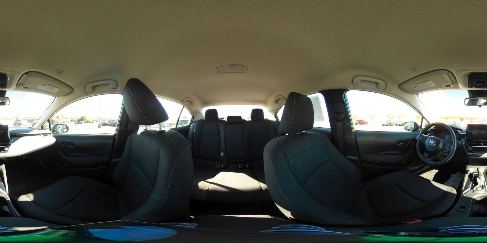 Used 2025 Toyota Corolla LE image 42